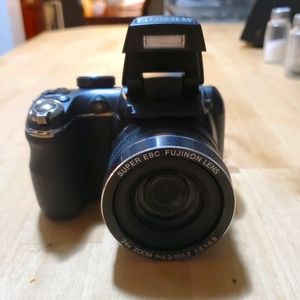 Fujifilm Finepix S4250